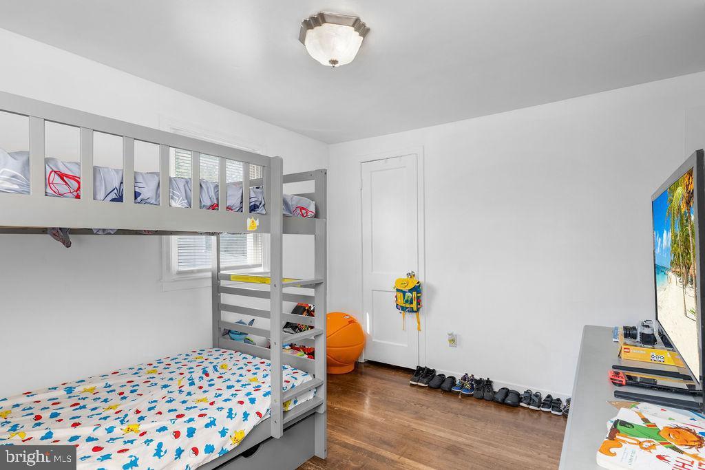 OXON HILL - Residential