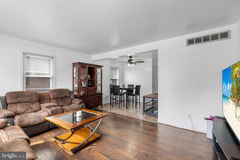 OXON HILL - Residential