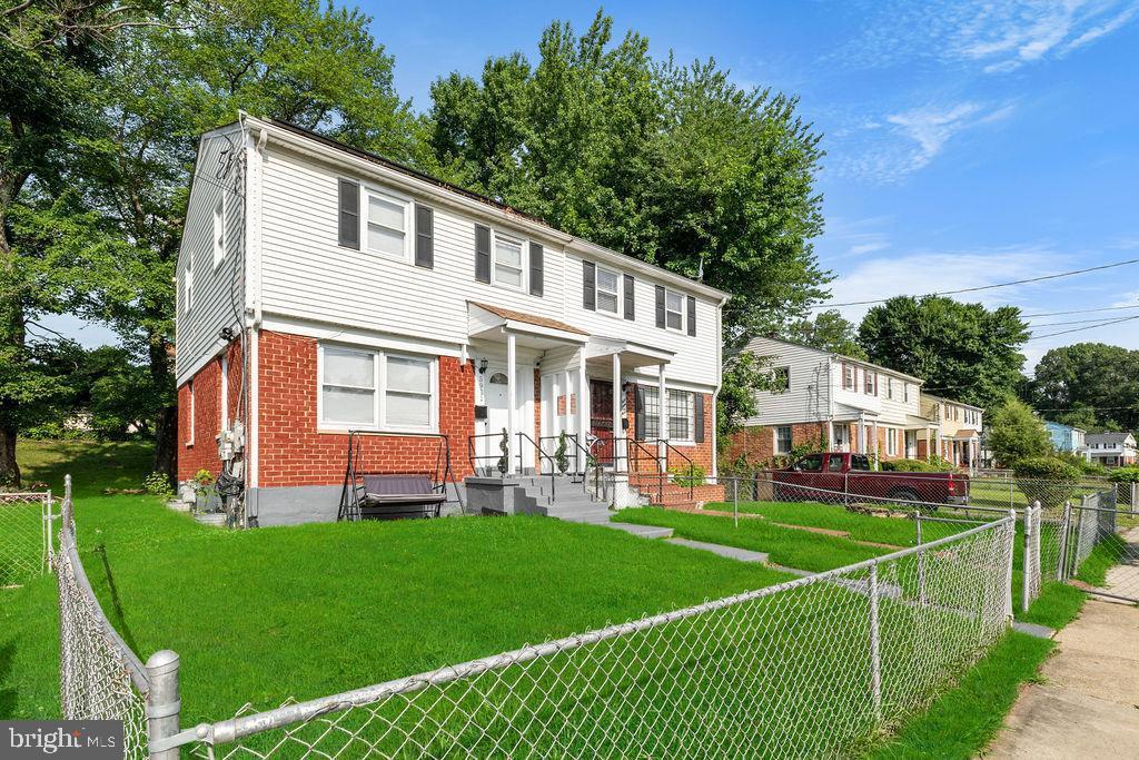 OXON HILL - Residential