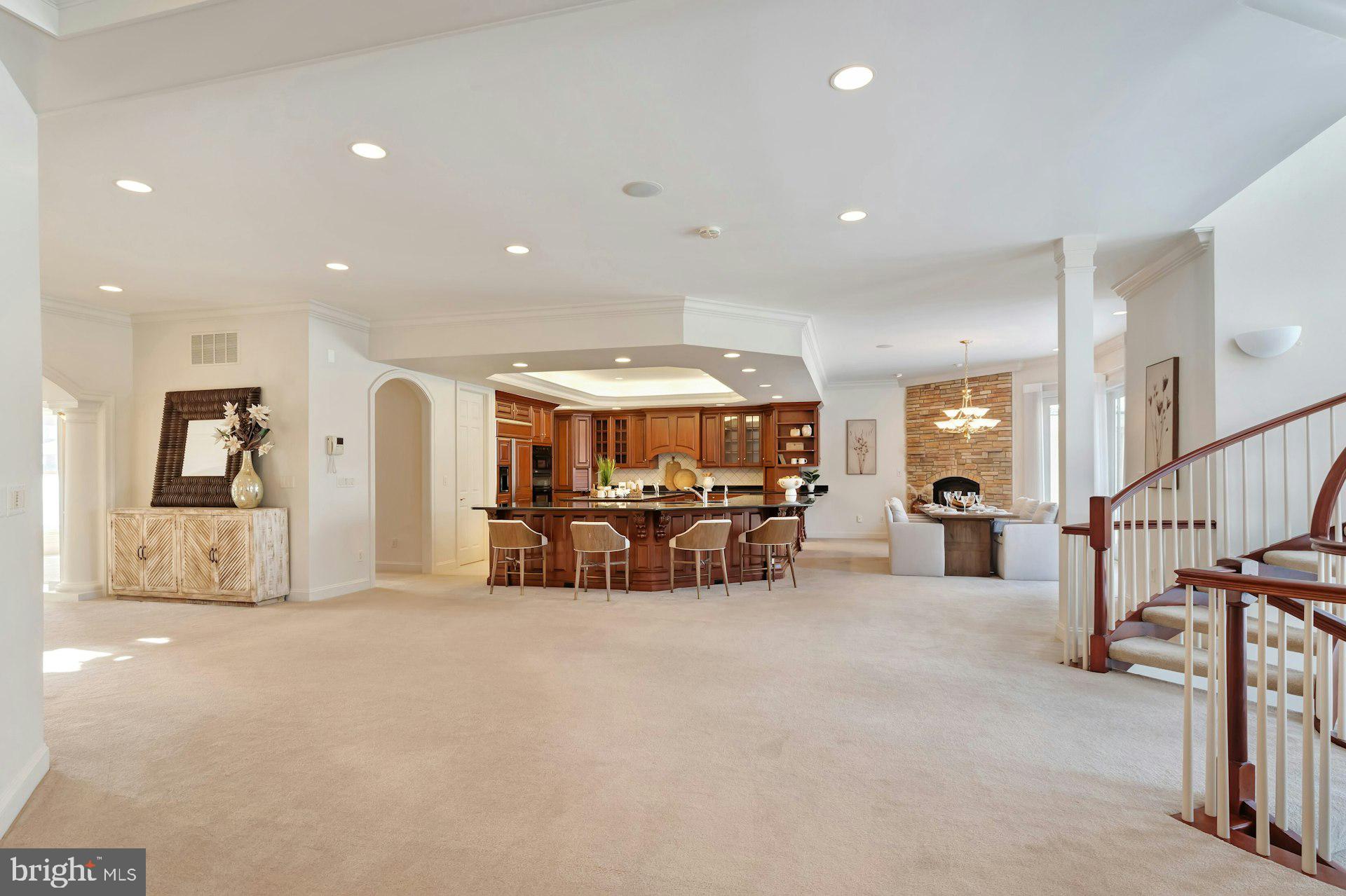 BEACON HILL - Residential