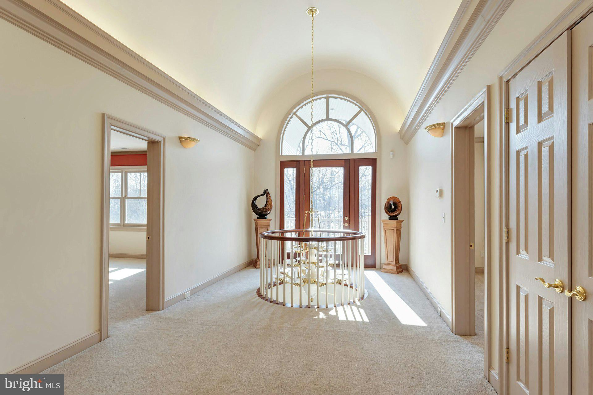 BEACON HILL - Residential