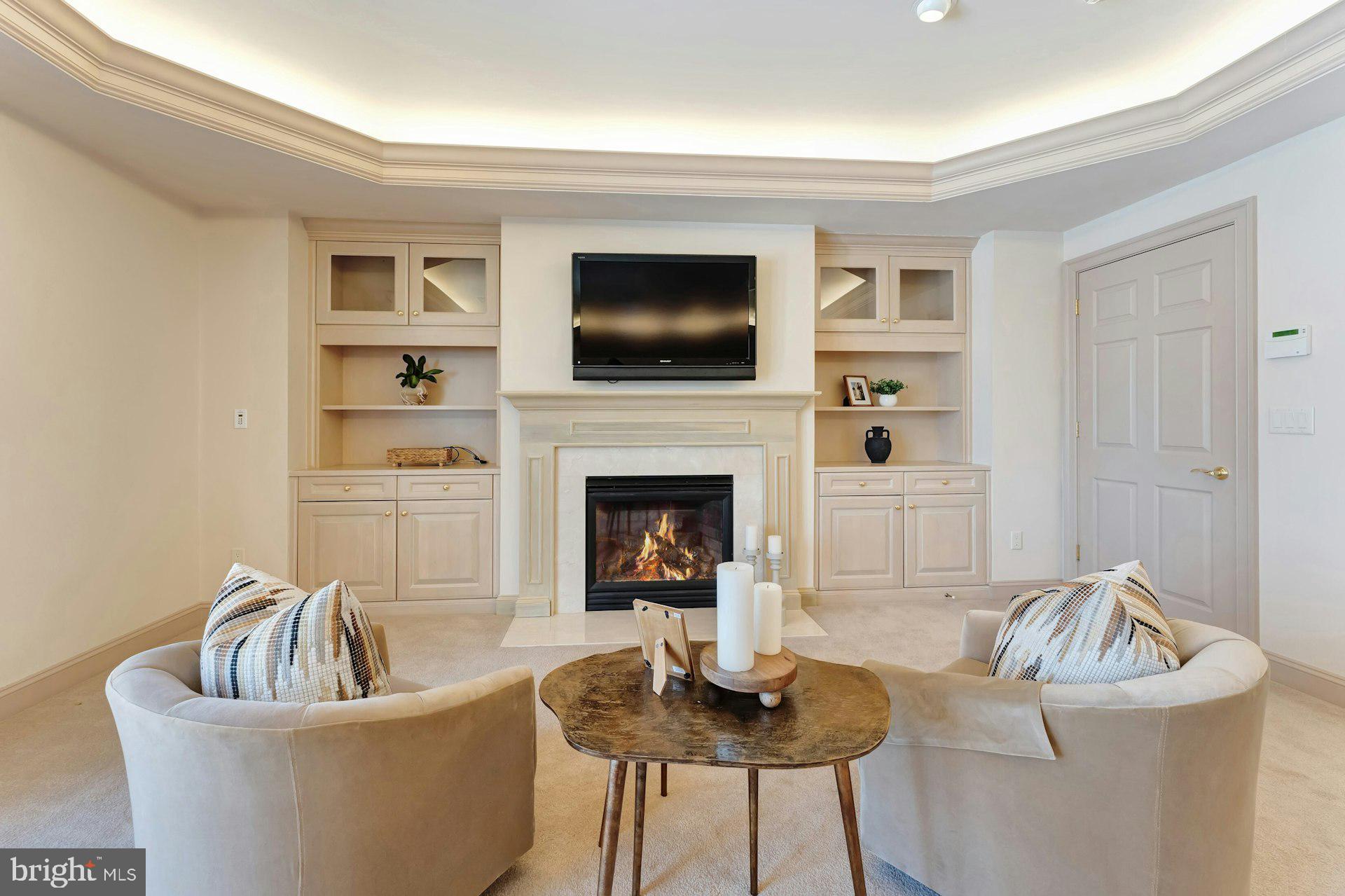 BEACON HILL - Residential