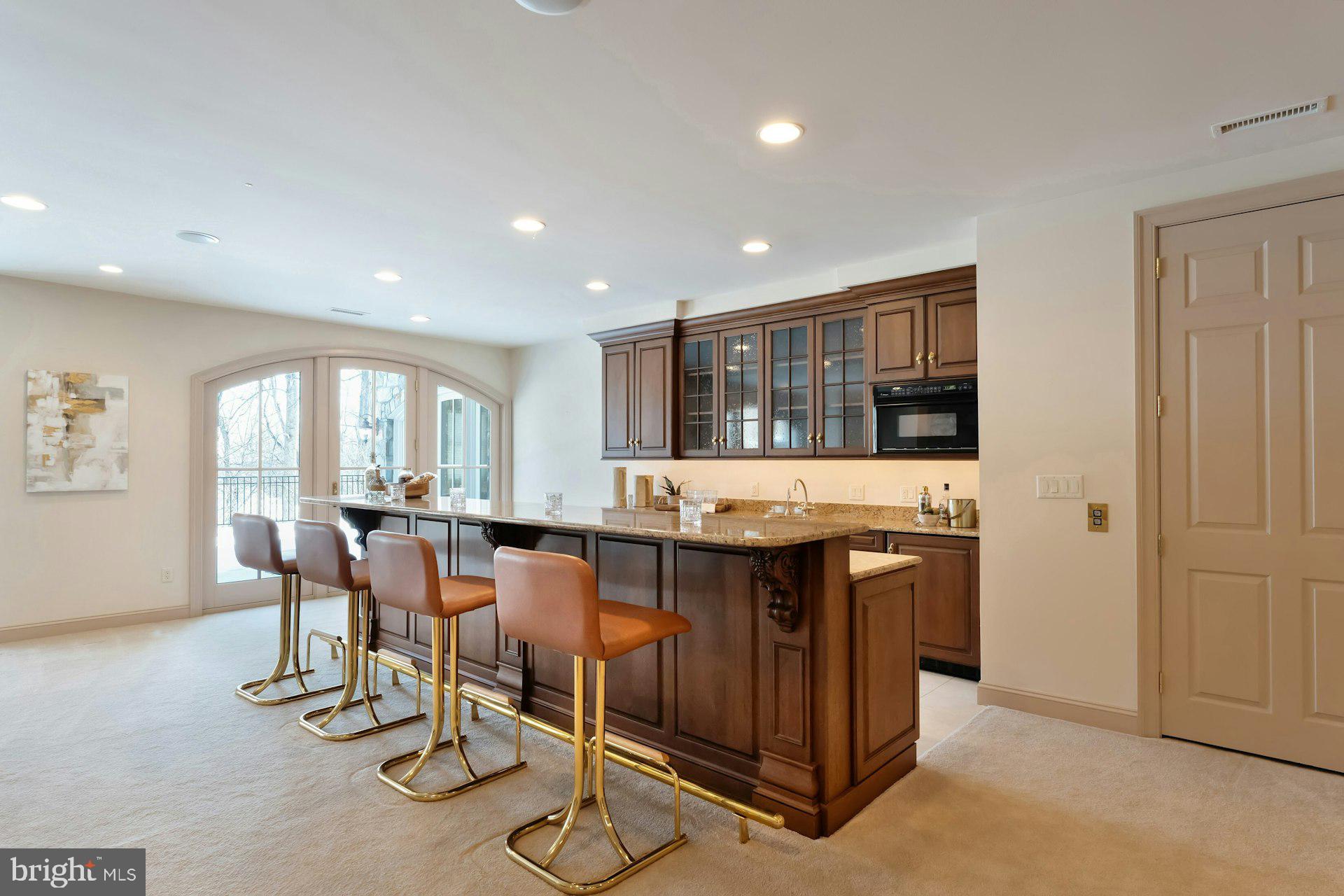 BEACON HILL - Residential
