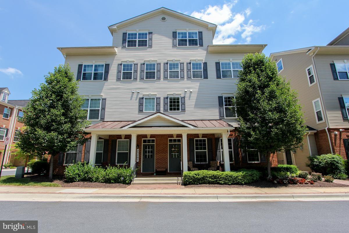 GATEWAY COMMONS - Residential