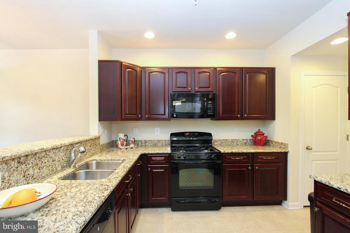 GATEWAY COMMONS - Residential
