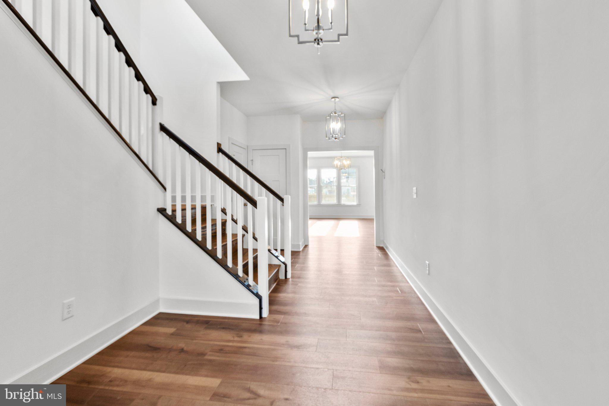 COLLEGE HEIGHTS - Residential