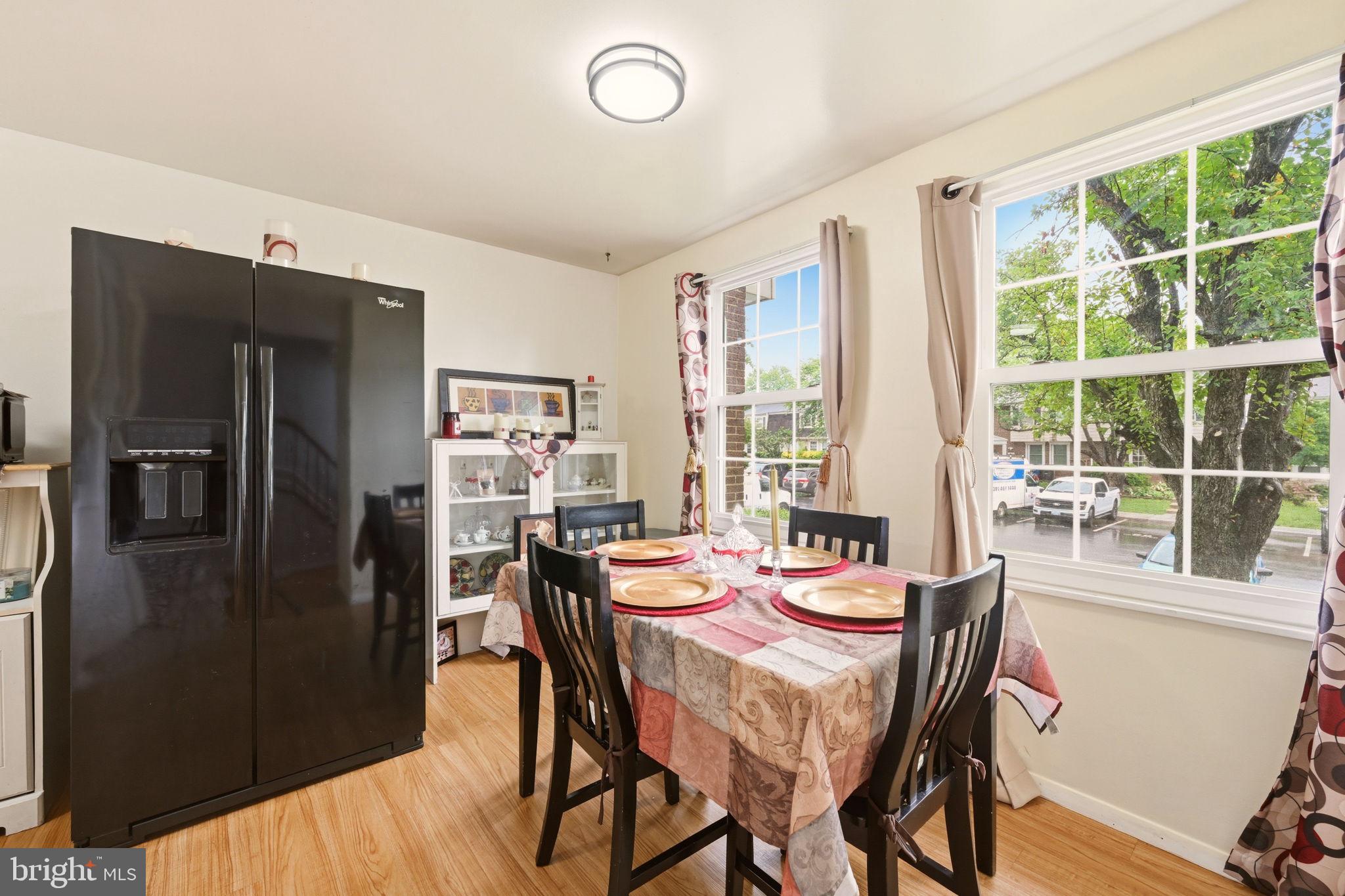 FOX CHAPEL - Residential