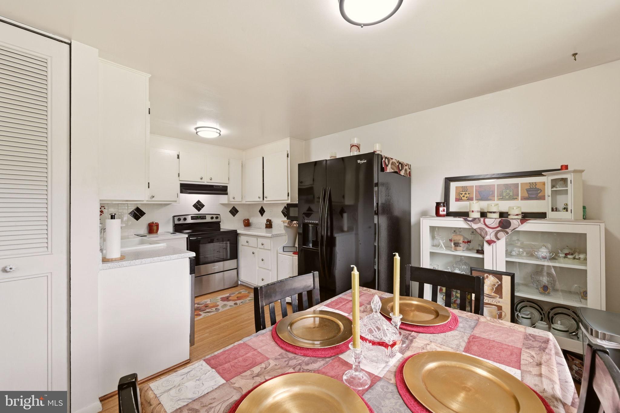 FOX CHAPEL - Residential