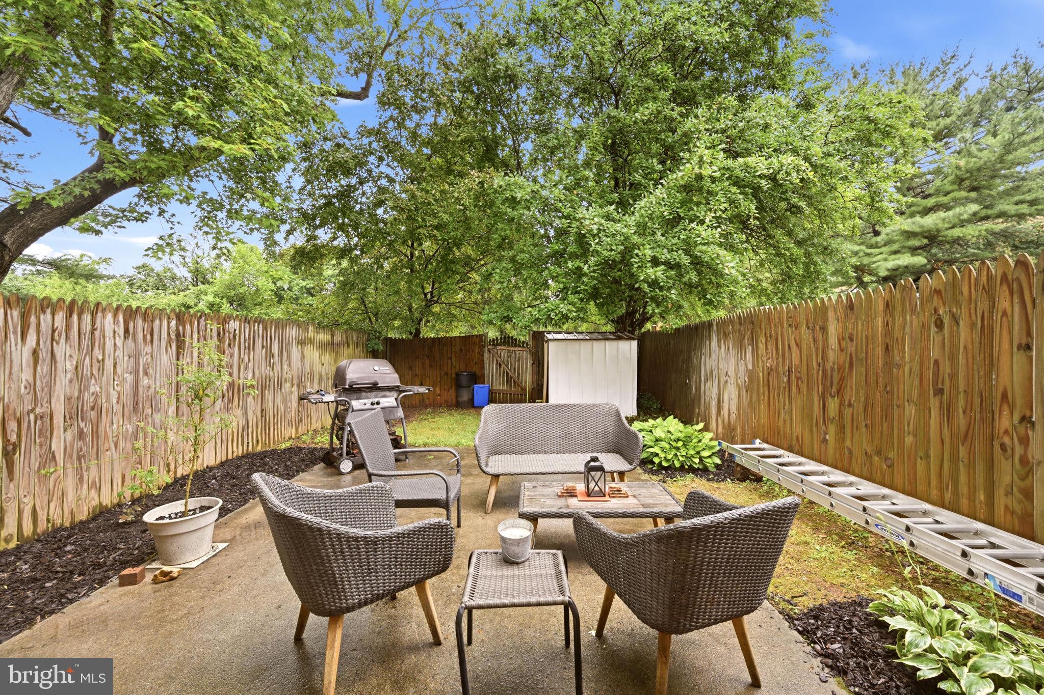 FOX CHAPEL - Residential