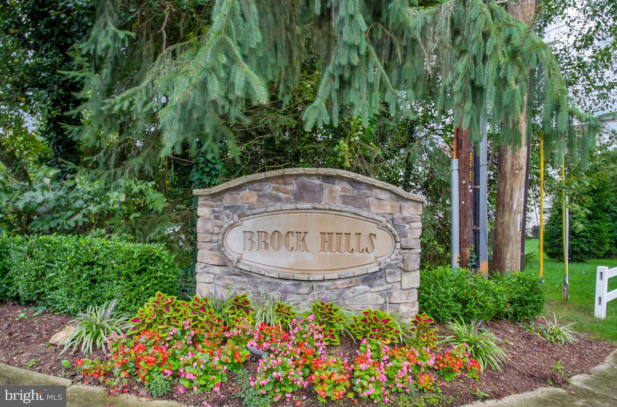 BROCK HILLS - Residential