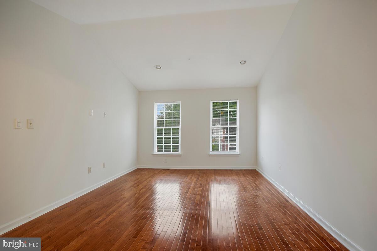 BROCK HILLS - Residential