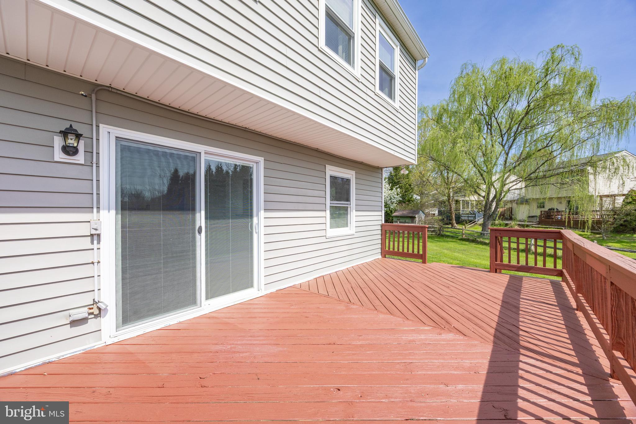 INGLESIDE VILLAGE - Residential