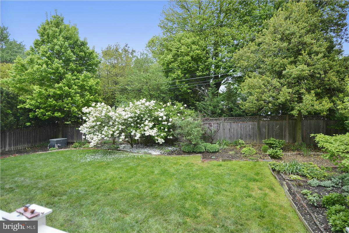 BROADMONT - Residential
