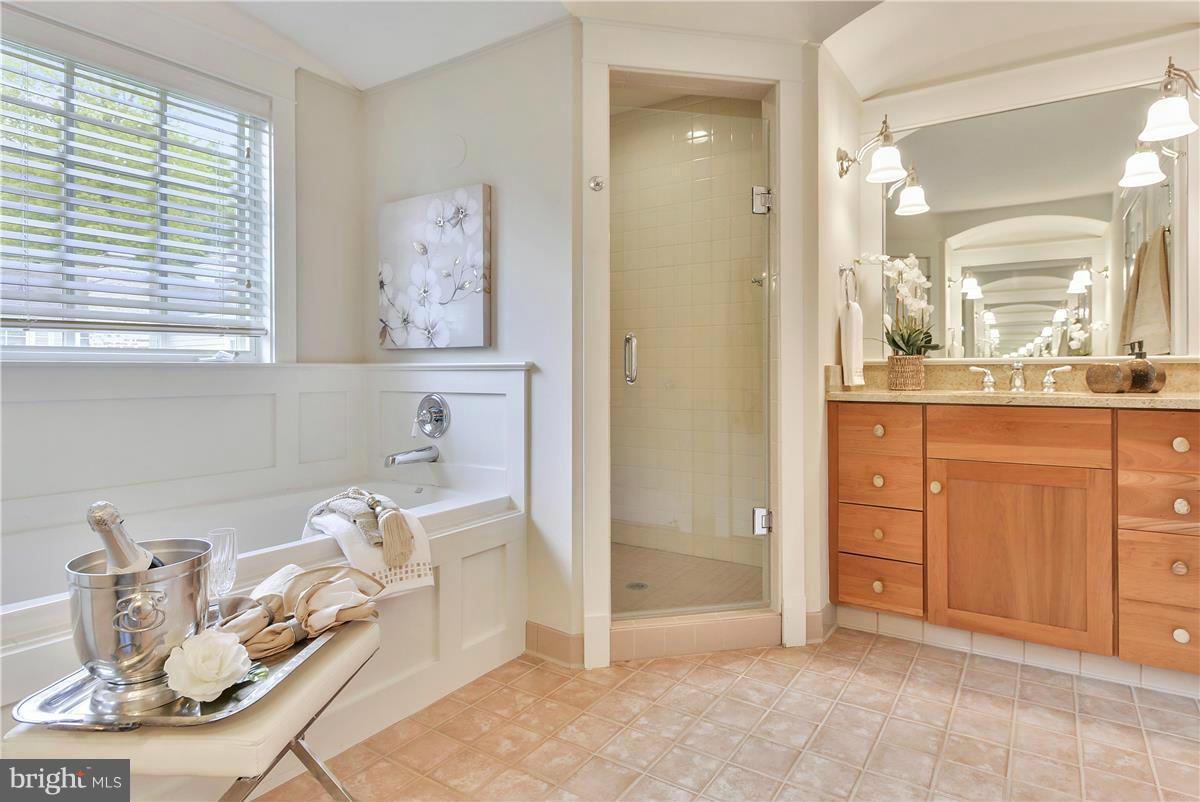 BROADMONT - Residential