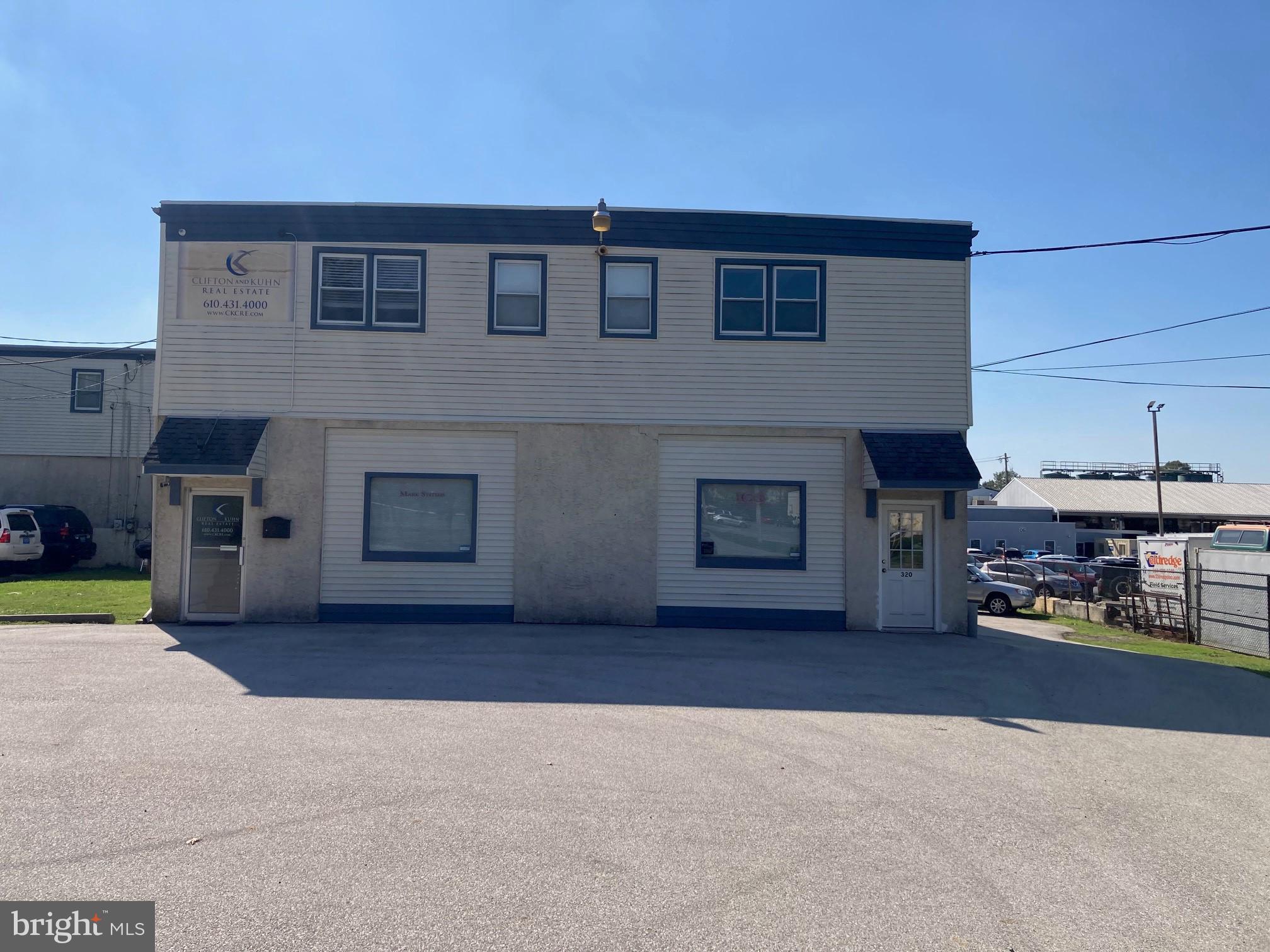 PREMIUM LOCATION FEATURES approxomately 3858 sq, ft. on the street level available for a wide variety of commercial uses. Currently configured as 742 sq. ft. of office space and 3116 sq. ft. of warehouse space with loading dock. Space can easily be re-configured to suit. Easy access to all major routes.                                                                                     
                                   Bring your business to West Chester-THE NEW DESTINATION!!!
