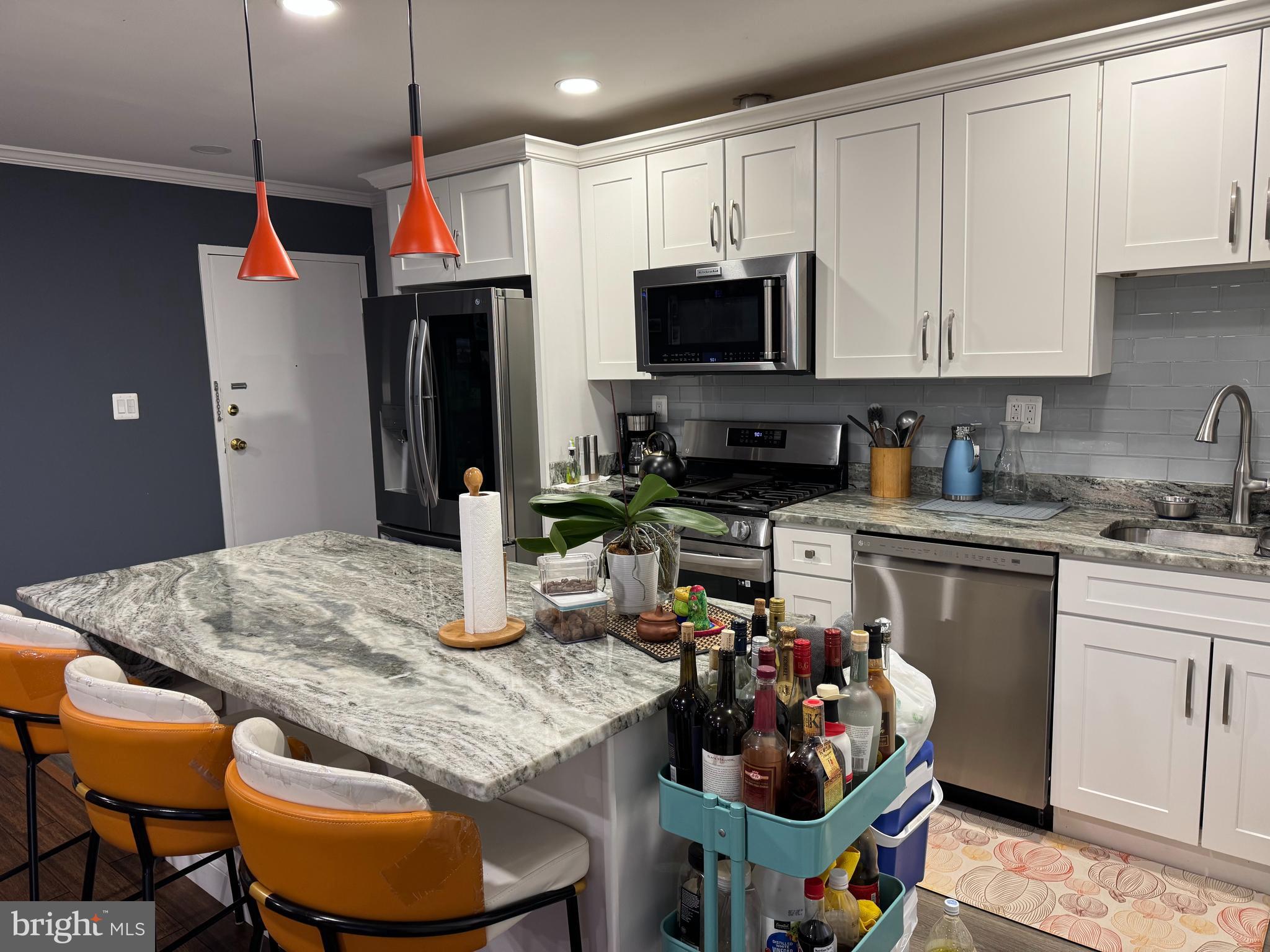 ANNANDALE GARDENS - Residential