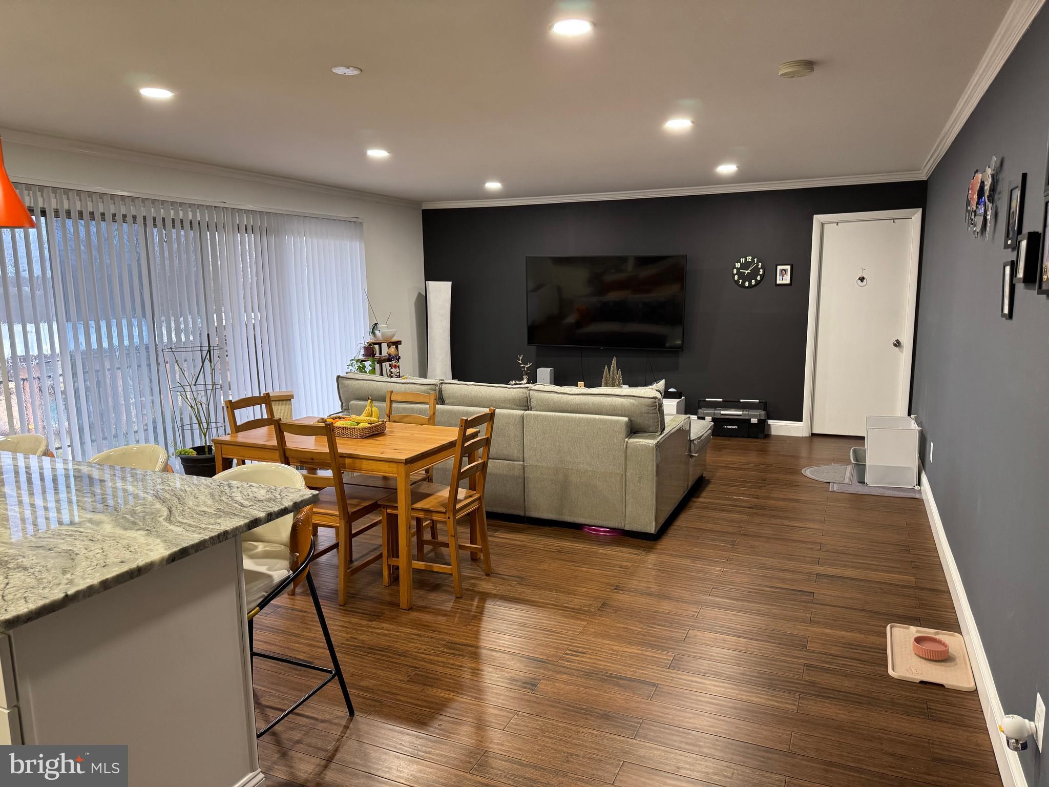 ANNANDALE GARDENS - Residential