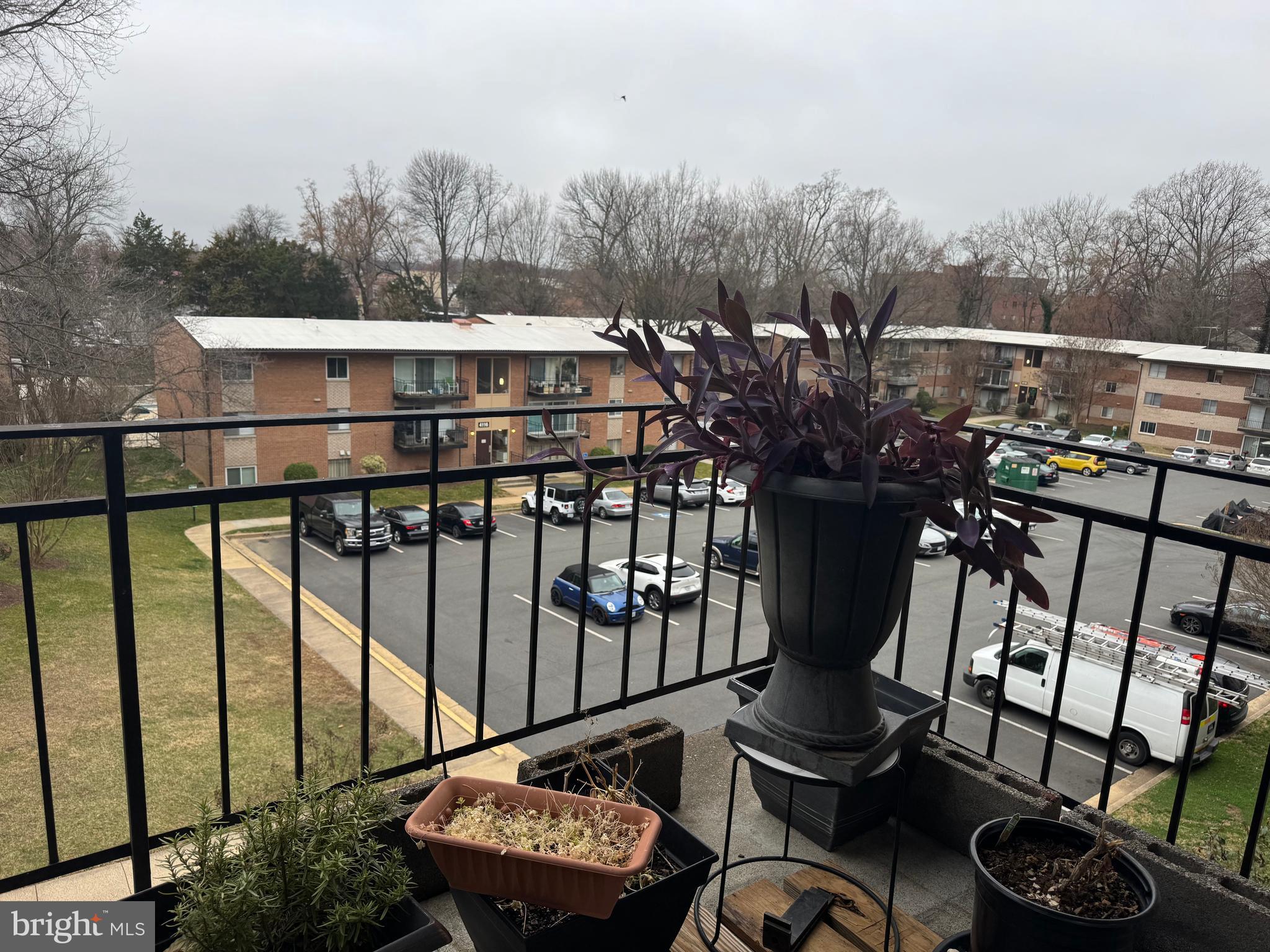 ANNANDALE GARDENS - Residential