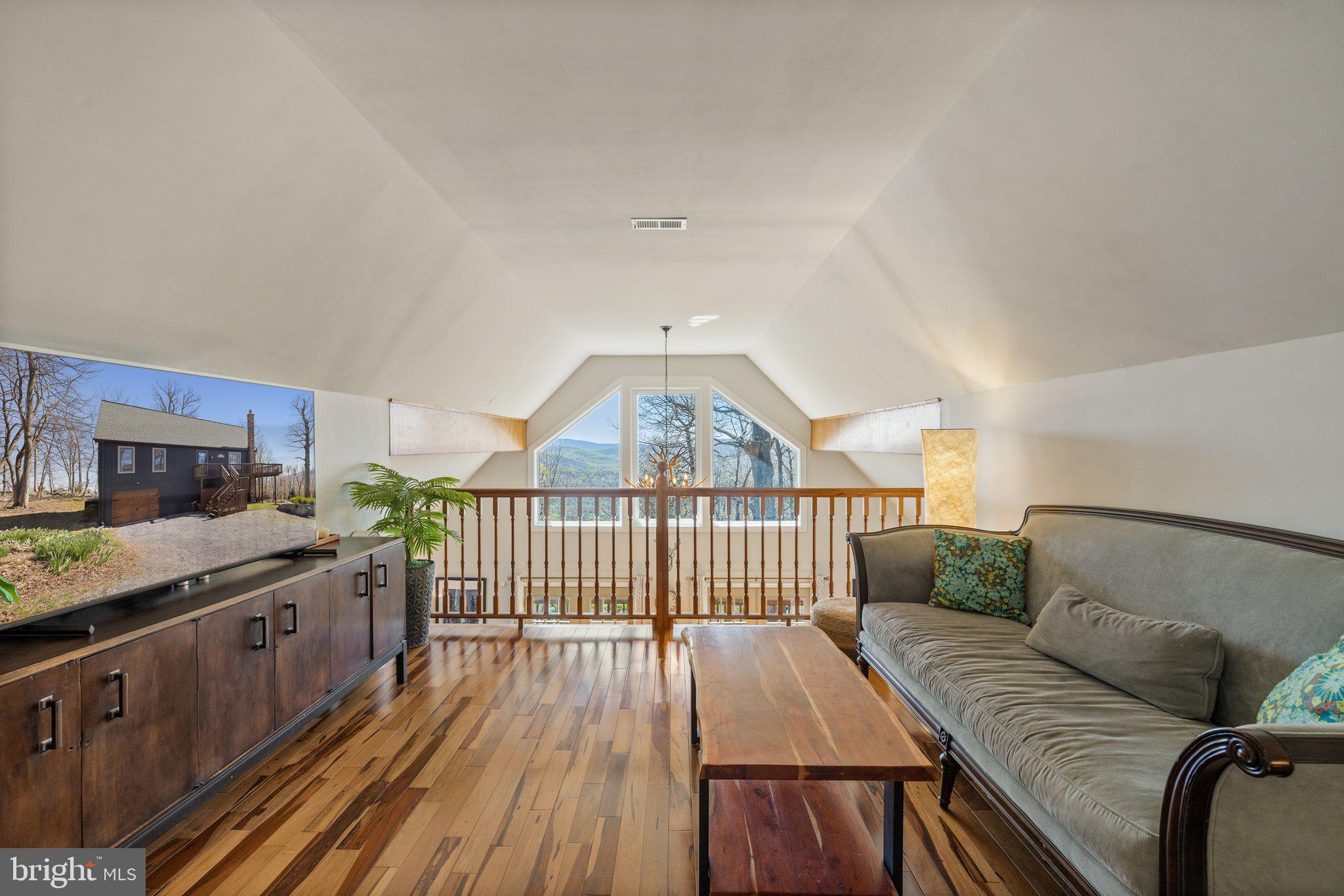 HIGH KNOB - Residential