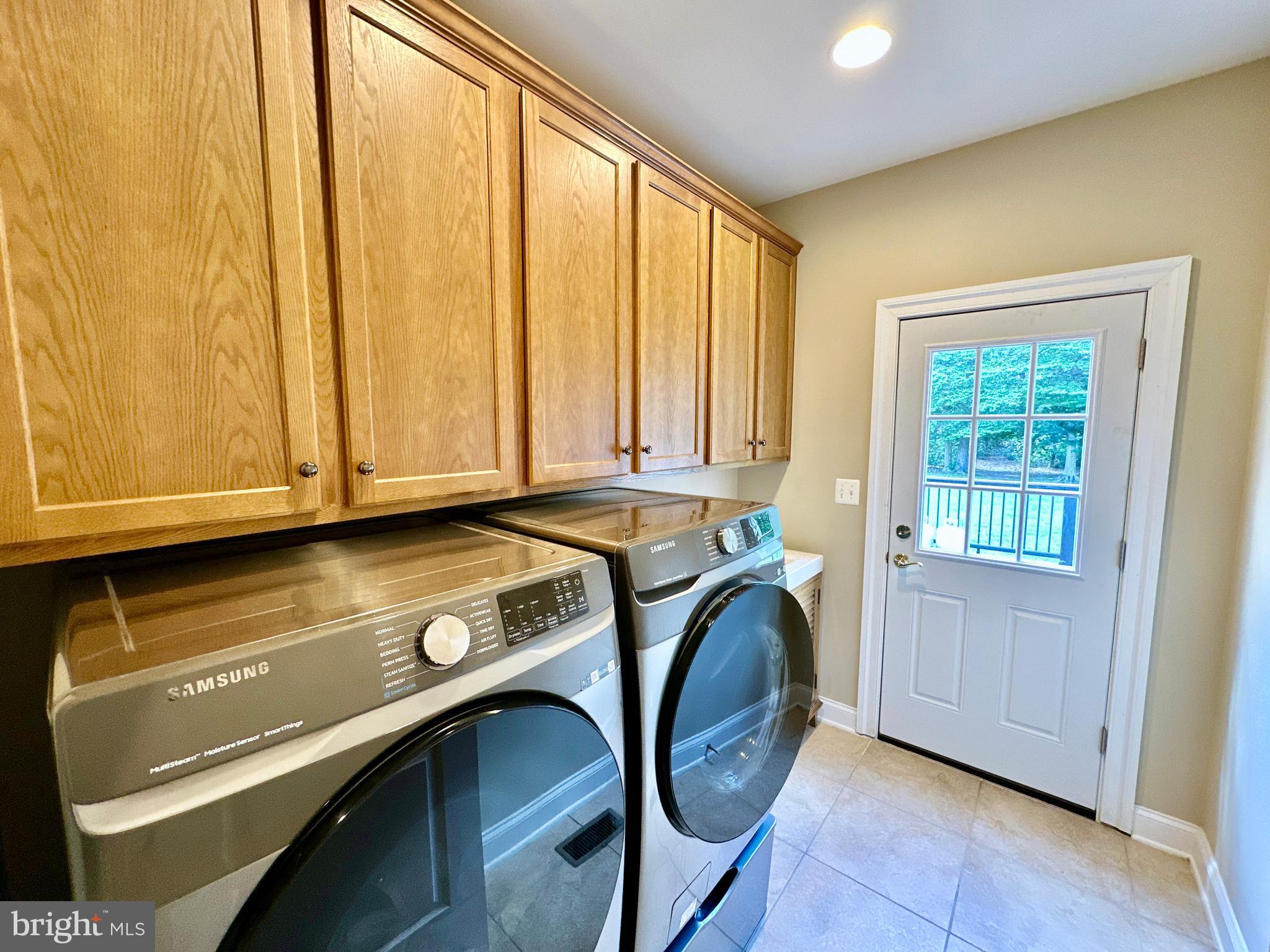 RIVER CREEK - Residential