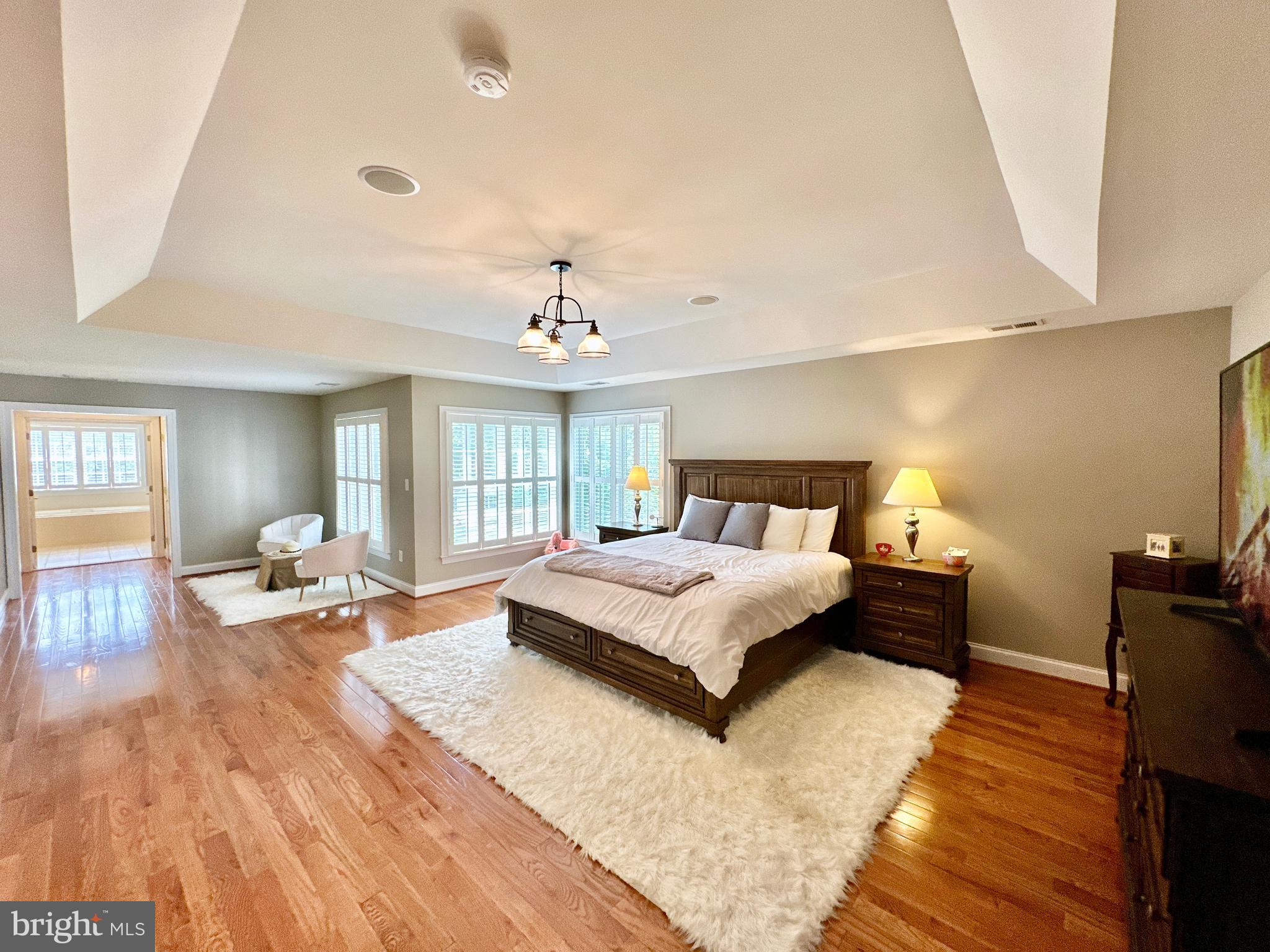 RIVER CREEK - Residential