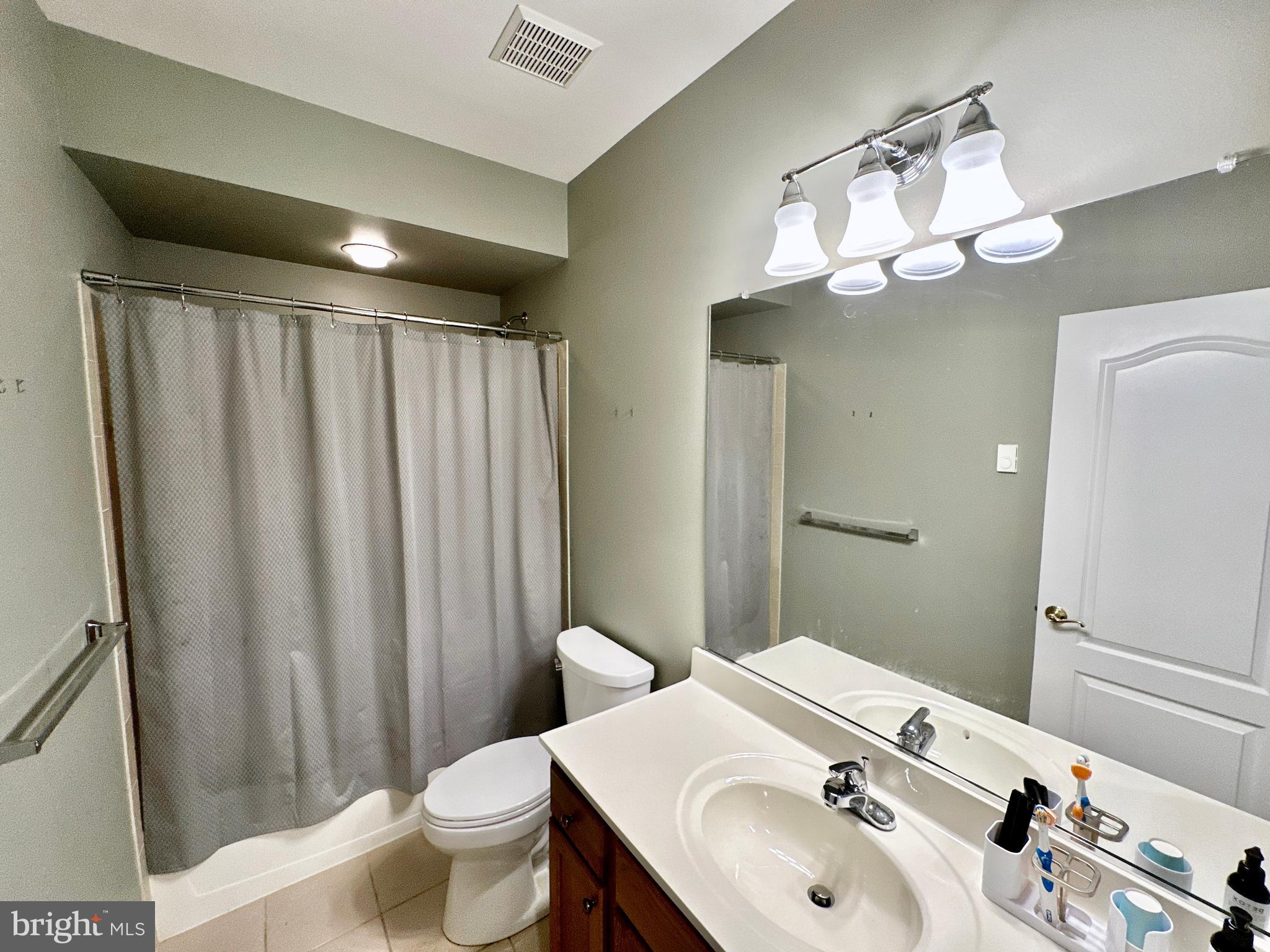 RIVER CREEK - Residential