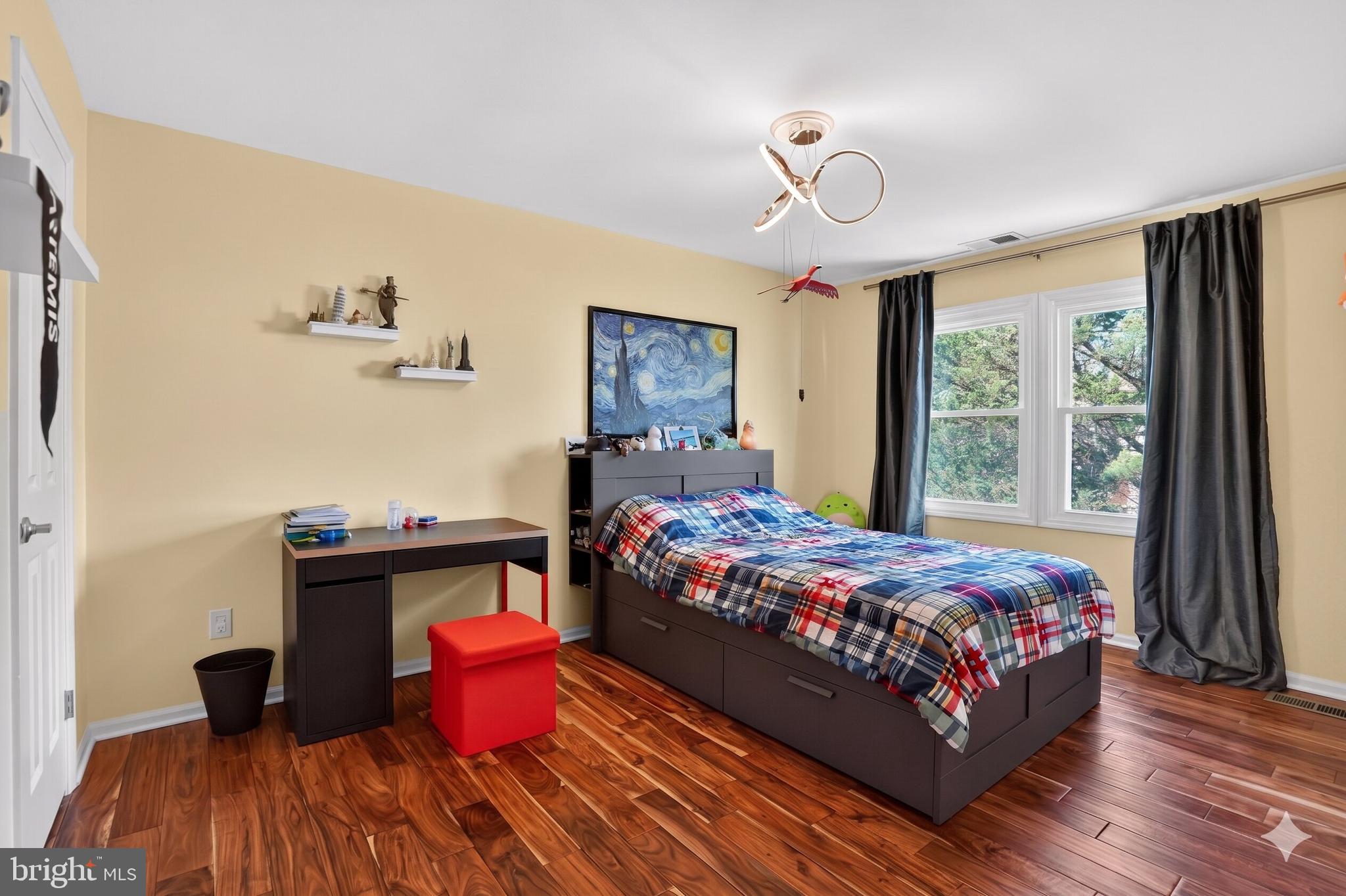 POLO FIELDS - Residential Lease