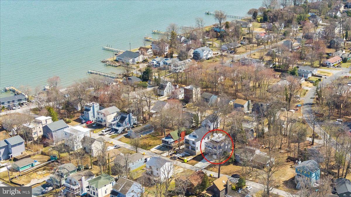 OYSTER HARBOR - Residential