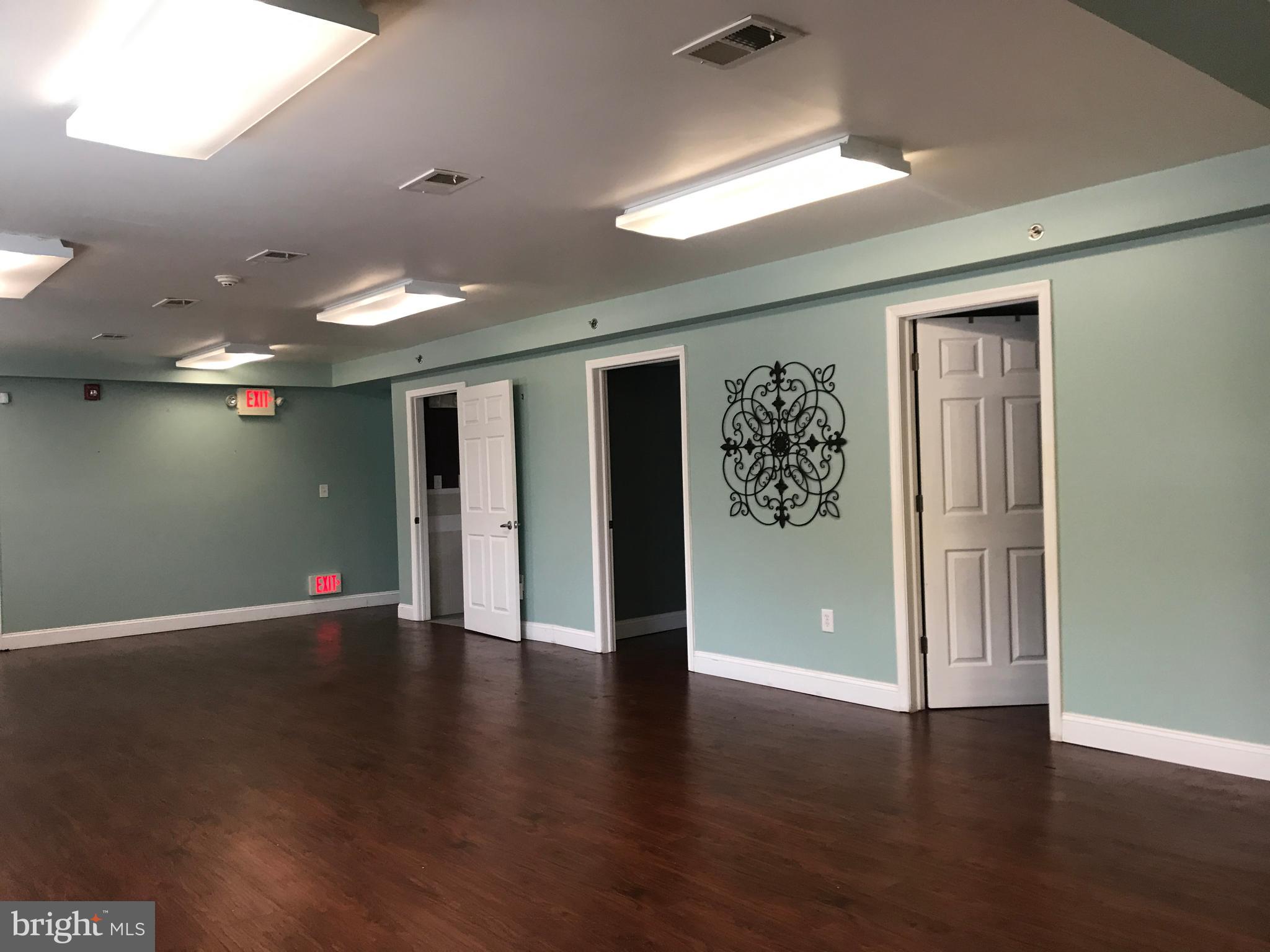 NORRITON EAST - Commercial Sale