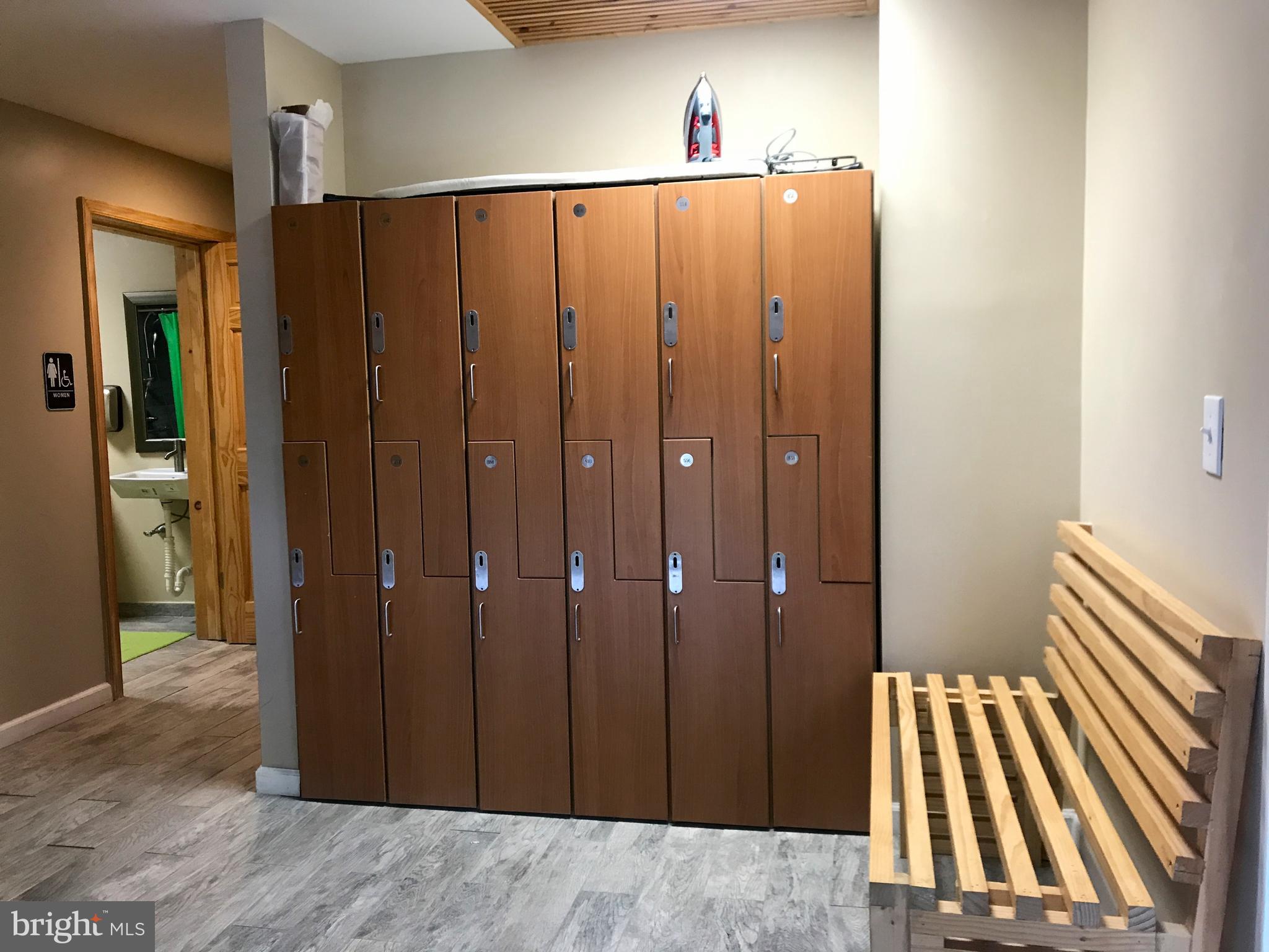 NORRITON EAST - Commercial Sale