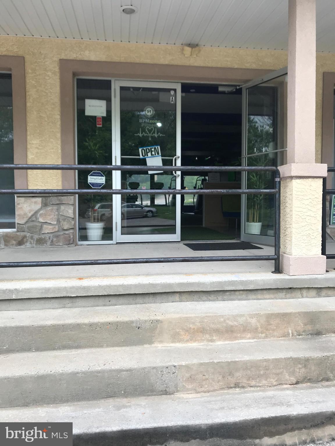 NORRITON EAST - Commercial Sale