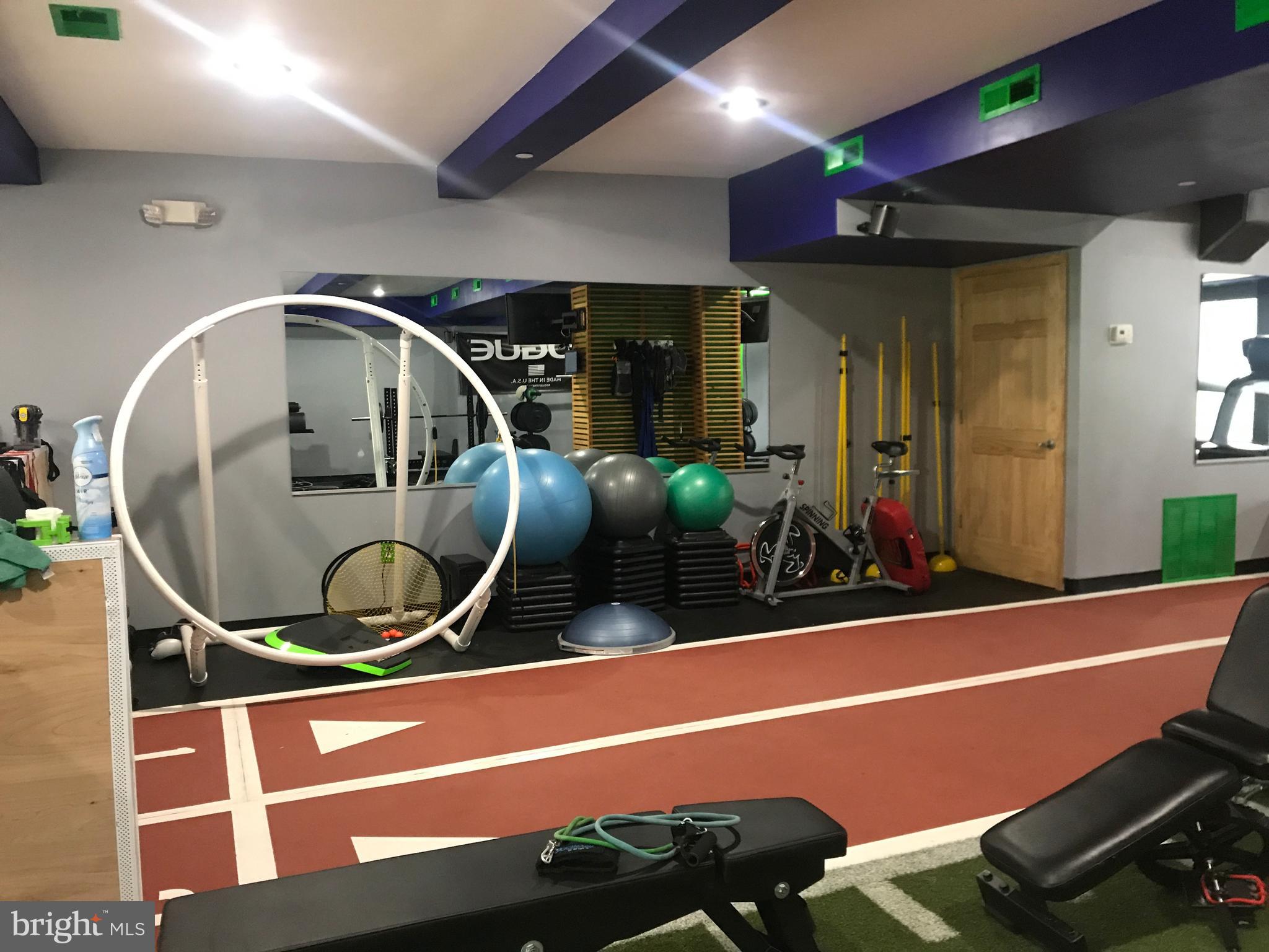 NORRITON EAST - Commercial Sale