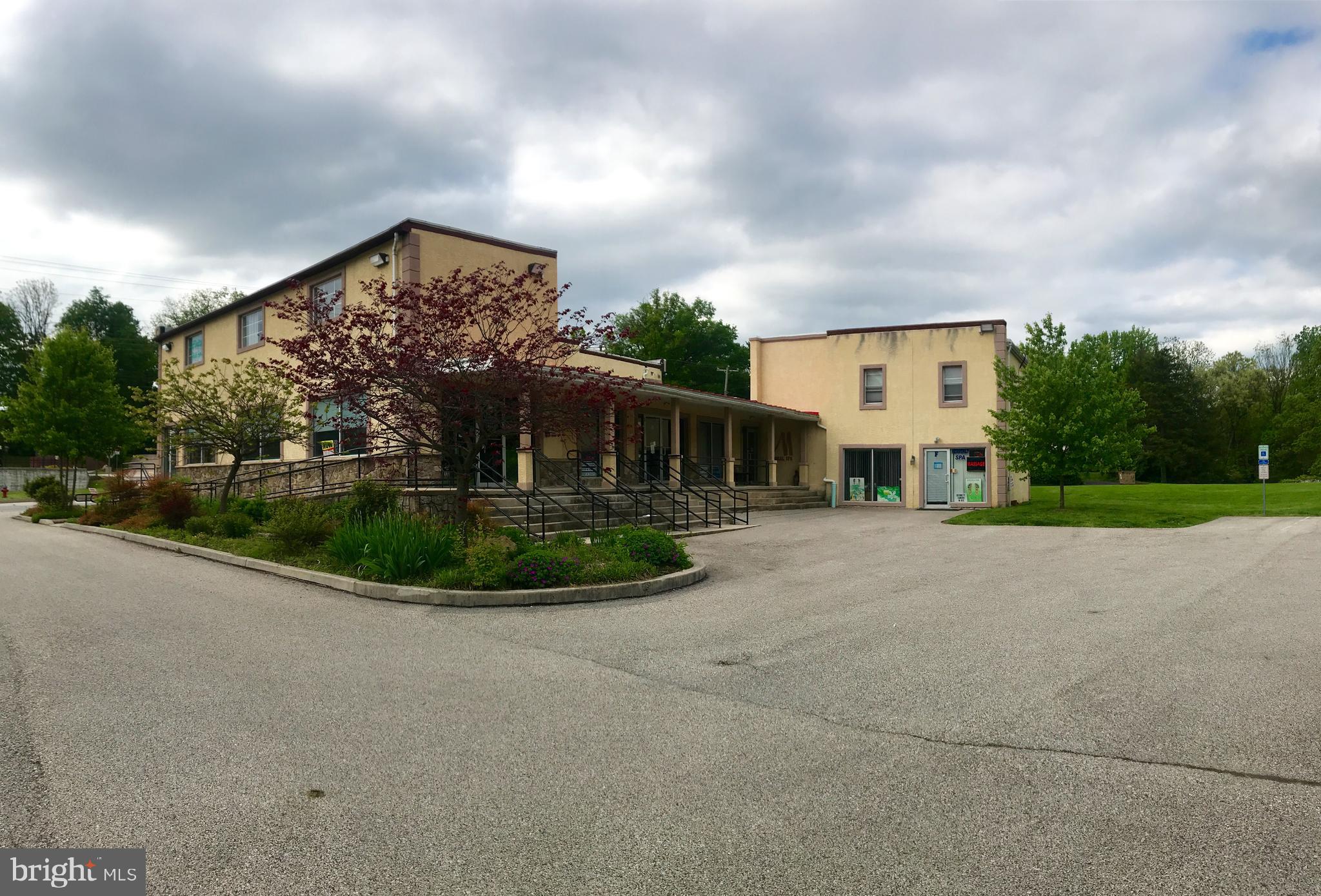 NORRITON EAST - Commercial Sale