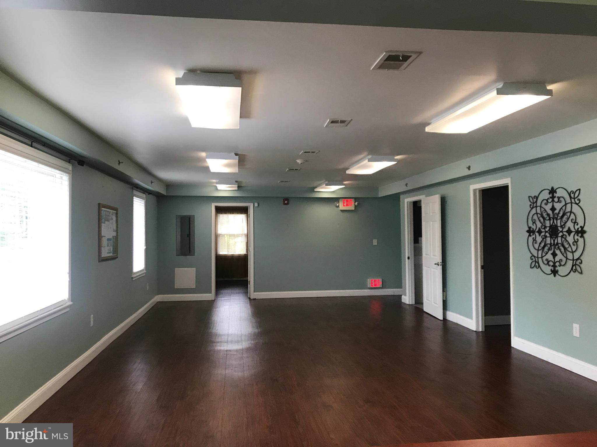 NORRITON EAST - Commercial Sale