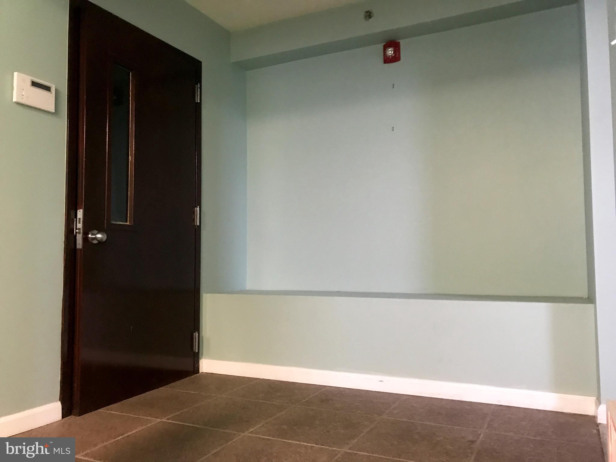 NORRITON EAST - Commercial Sale