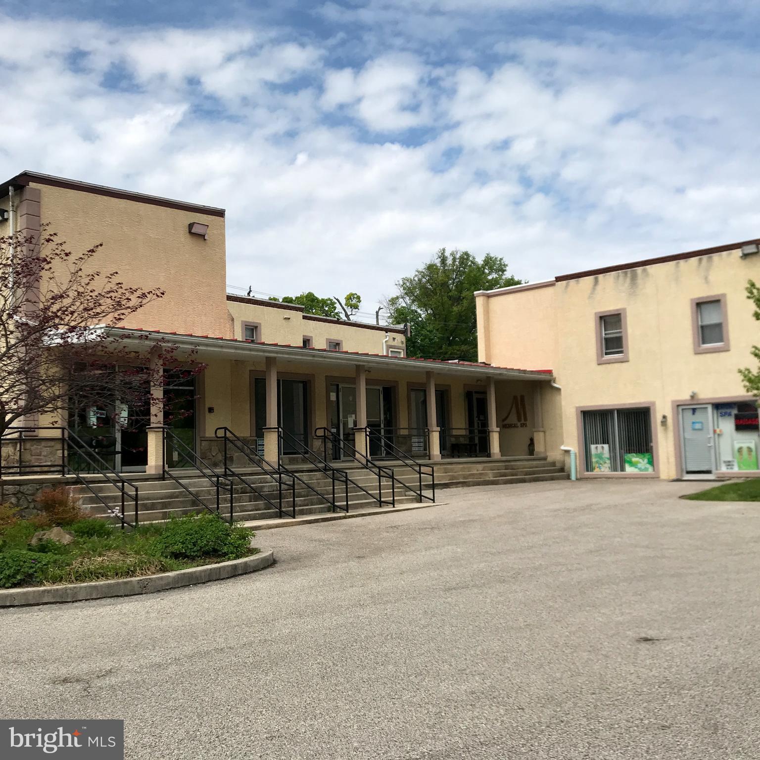 NORRITON EAST - Commercial Sale