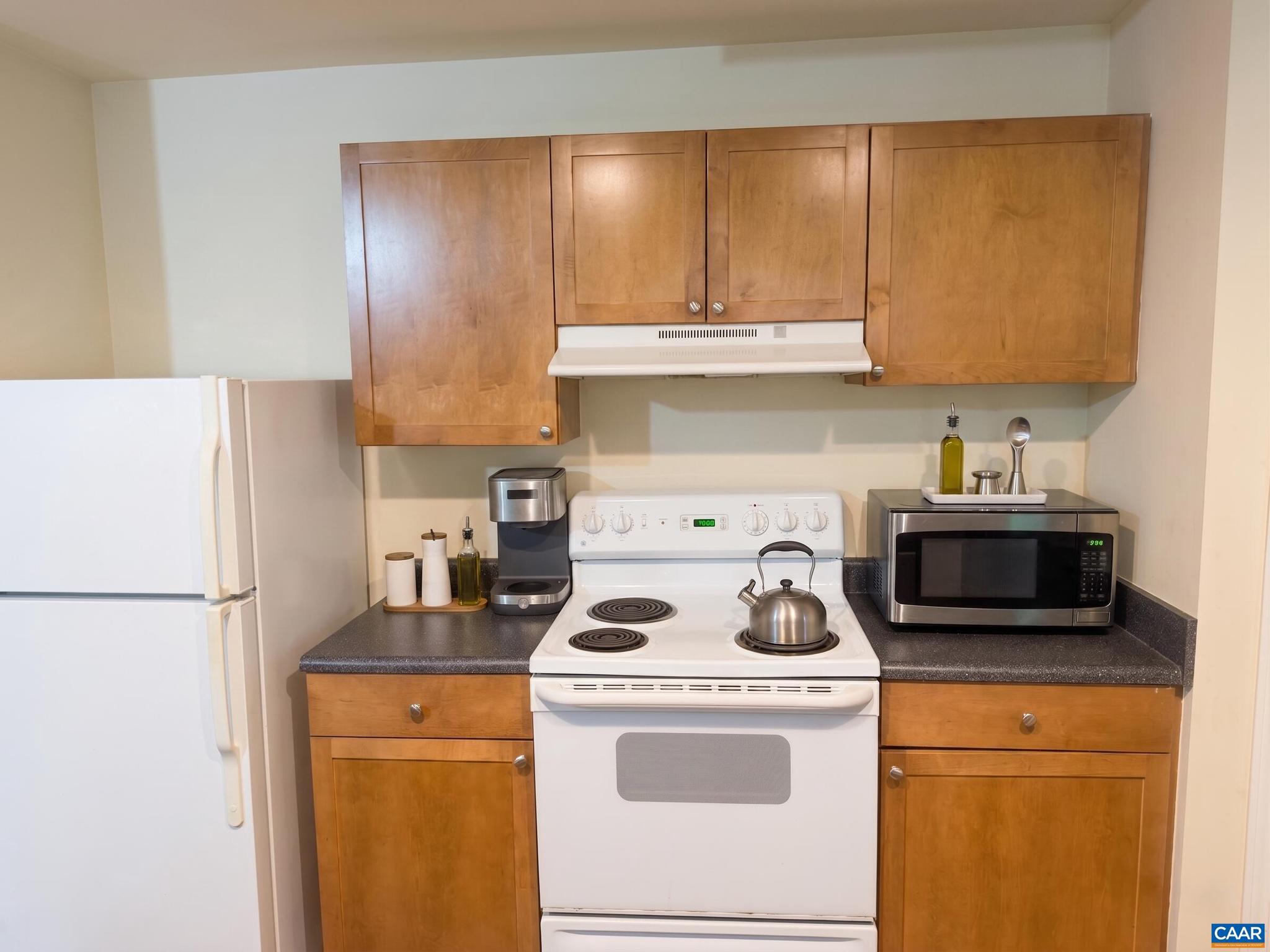 EAGLES LANDING - Residential