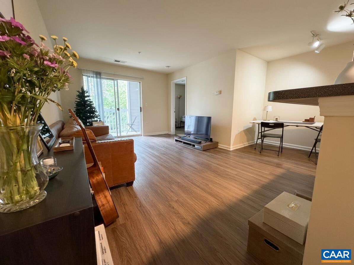 EAGLES LANDING - Residential