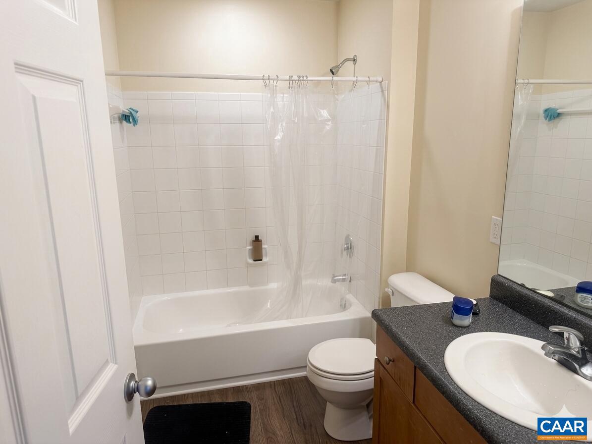 EAGLES LANDING - Residential