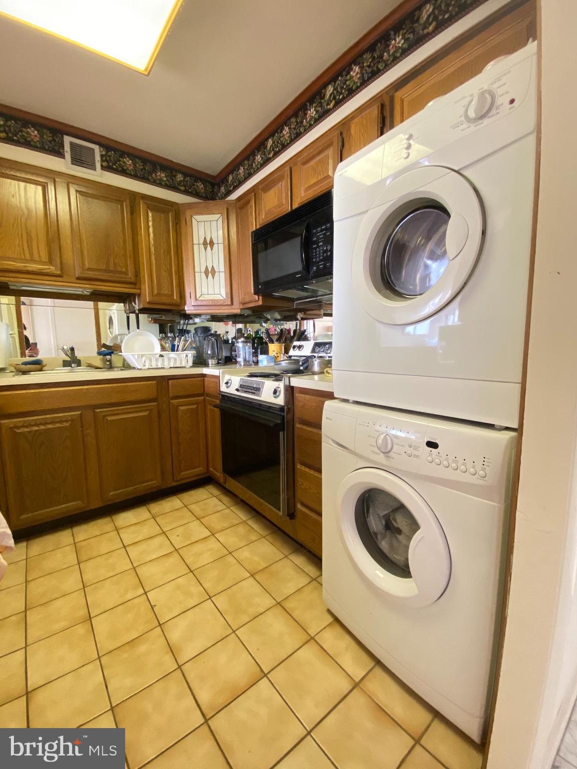 RITTENHOUSE SQUARE - Residential Lease