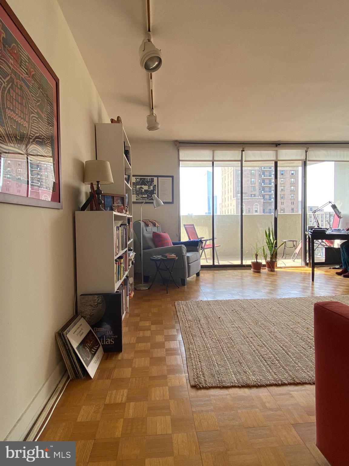 RITTENHOUSE SQUARE - Residential Lease