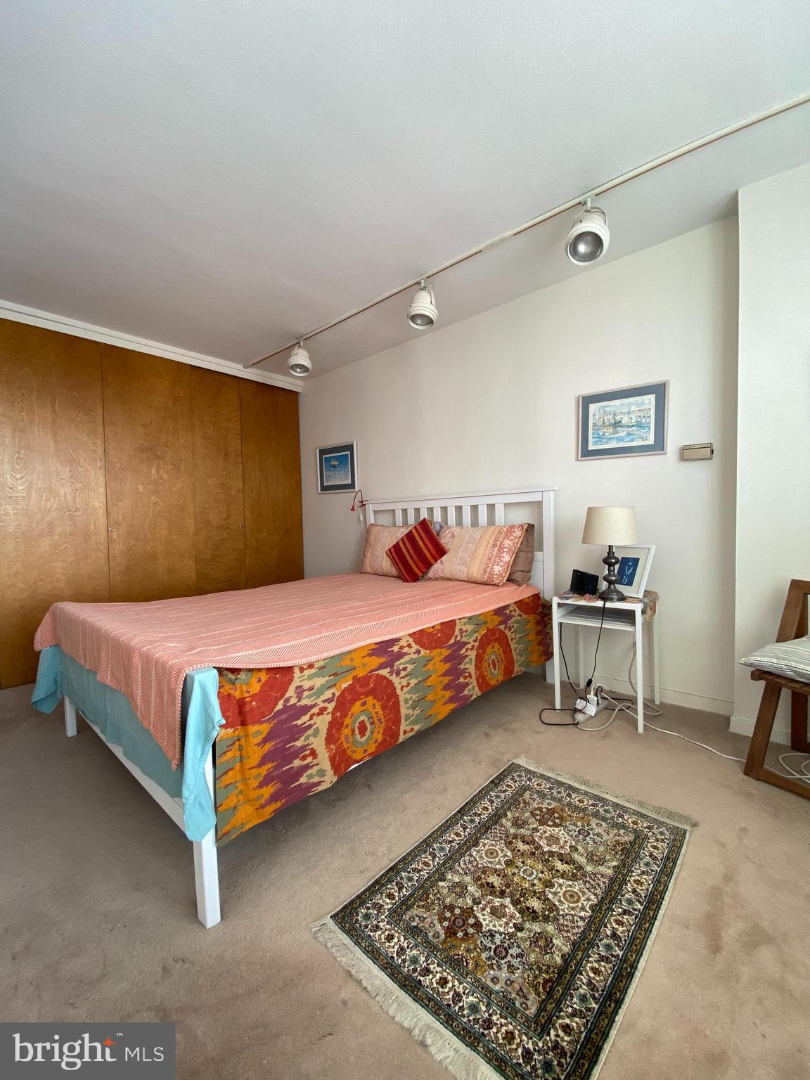 RITTENHOUSE SQUARE - Residential Lease
