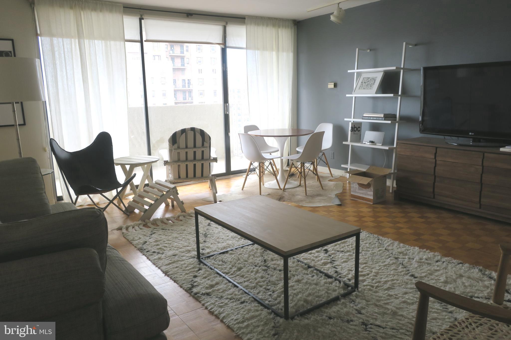 RITTENHOUSE SQUARE - Residential Lease