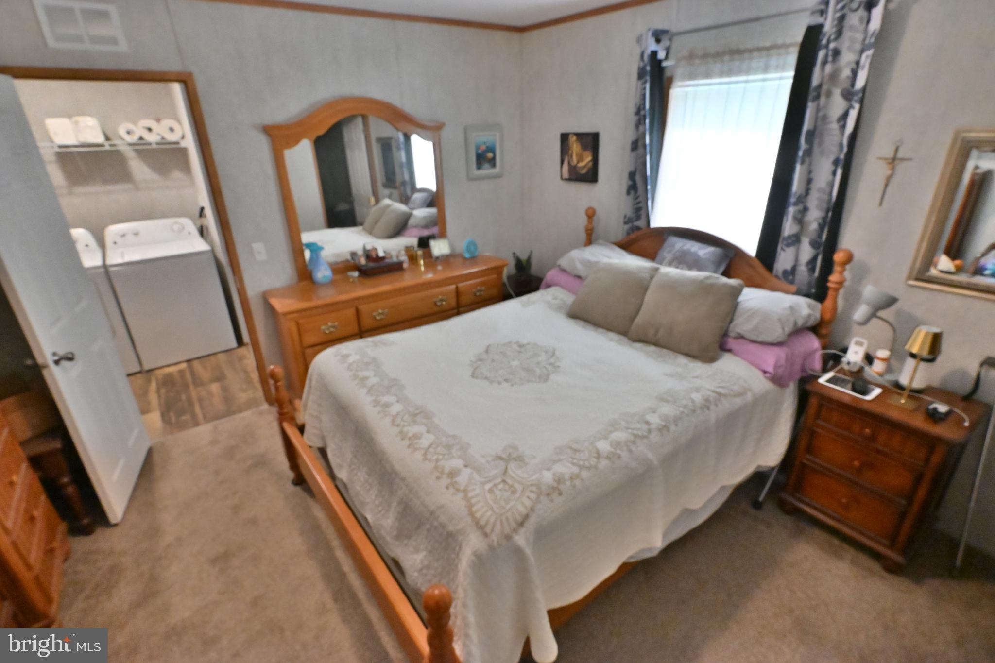 TOWN & COUNTRY - Residential