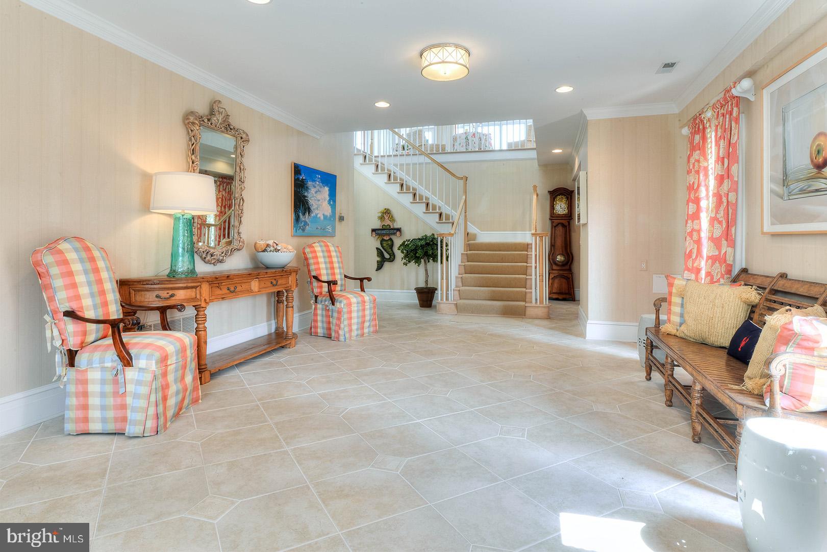 NORTH SHORES - Residential