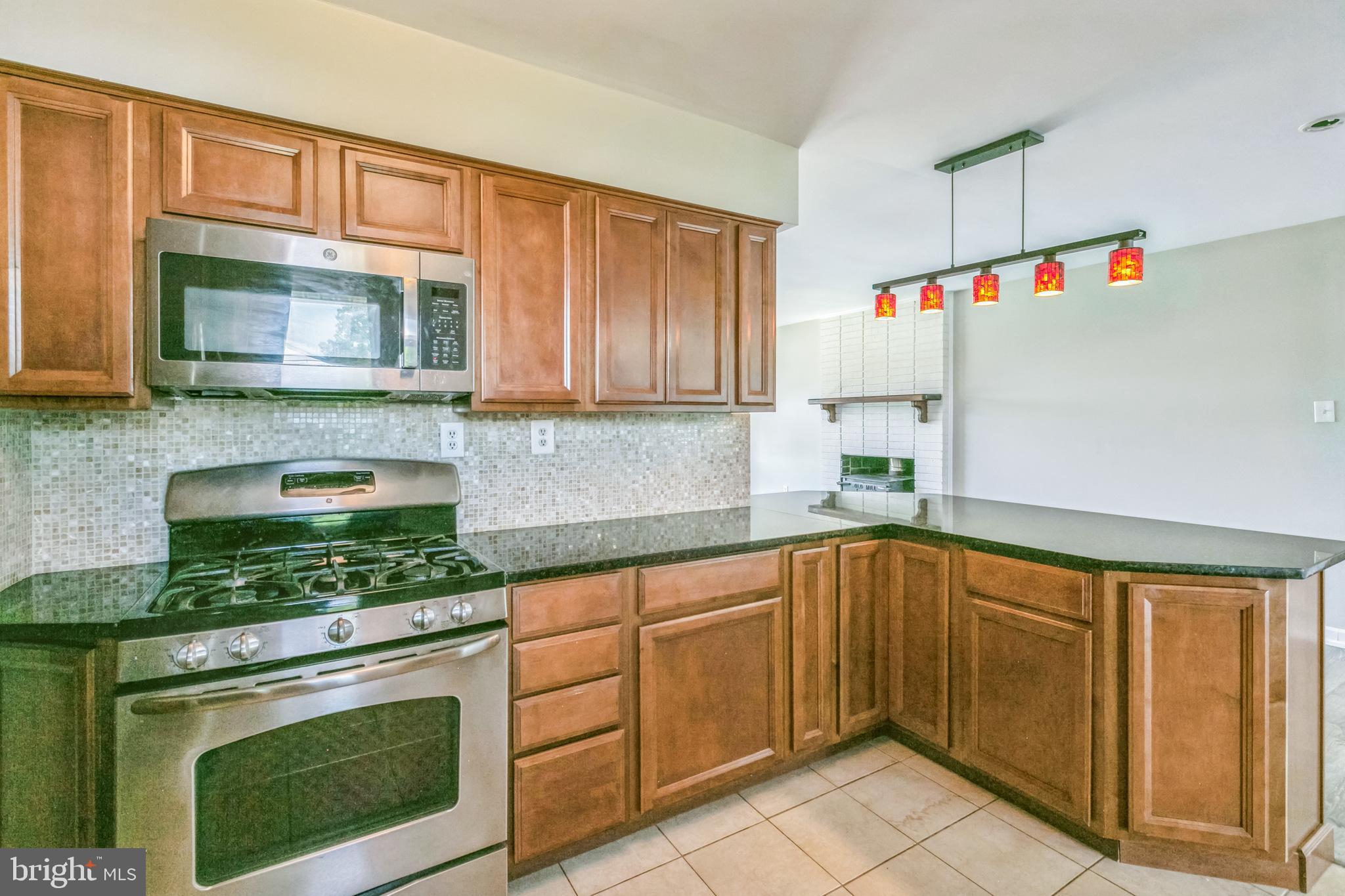 ROSE HILL FARMS - Residential Lease