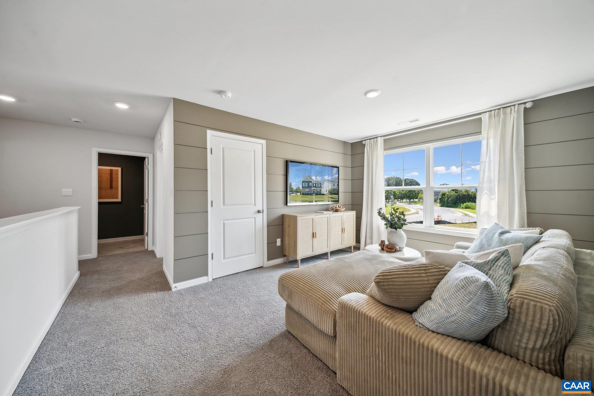 GREEN SPRING ESTATES - Residential
