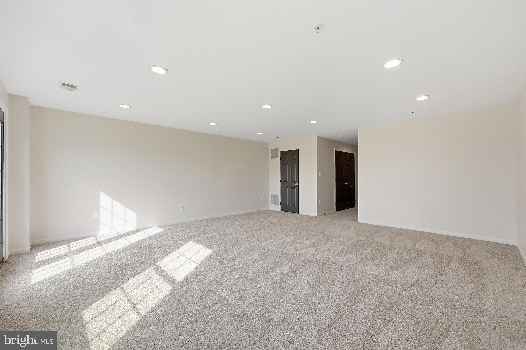 TUSCARORA CREEK - Residential