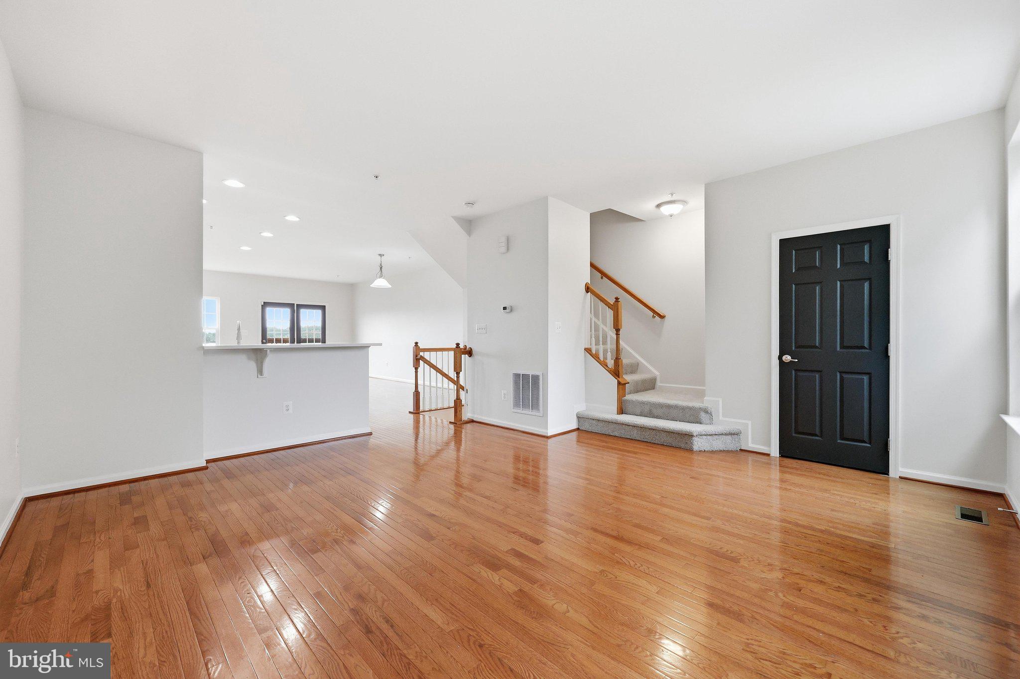 TUSCARORA CREEK - Residential