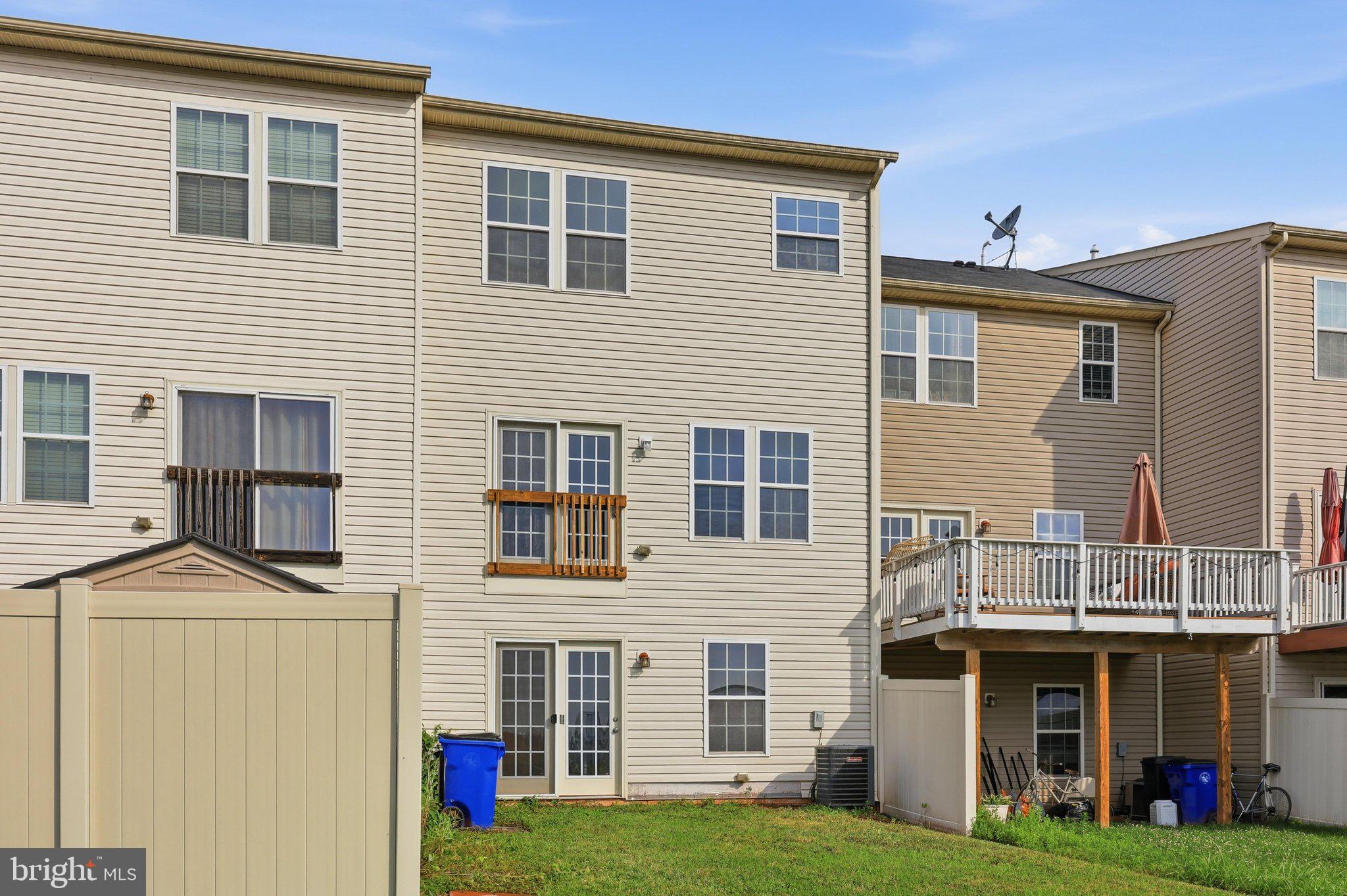 TUSCARORA CREEK - Residential